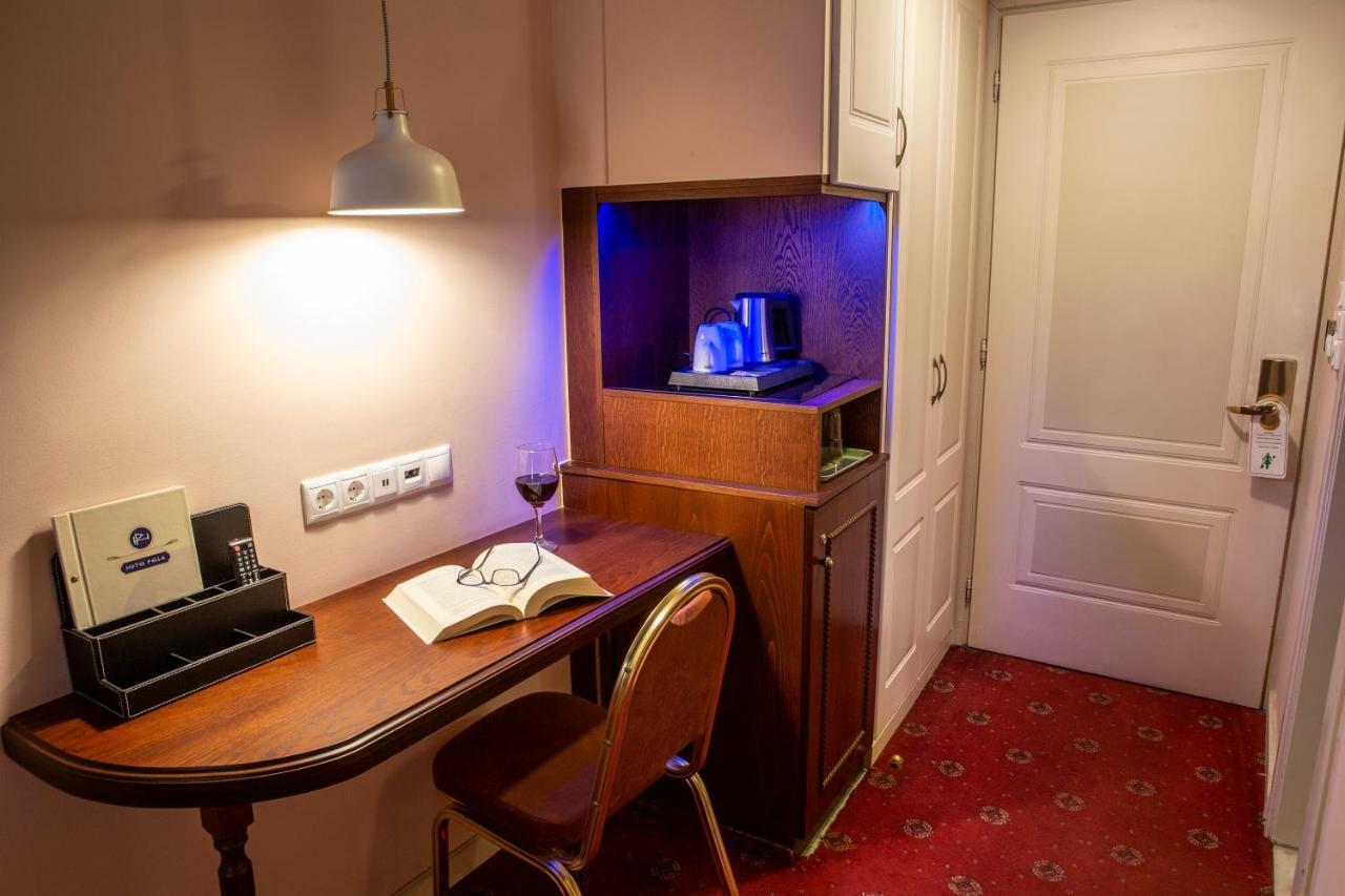 Hotel Pella Giannitsa Bagian luar foto